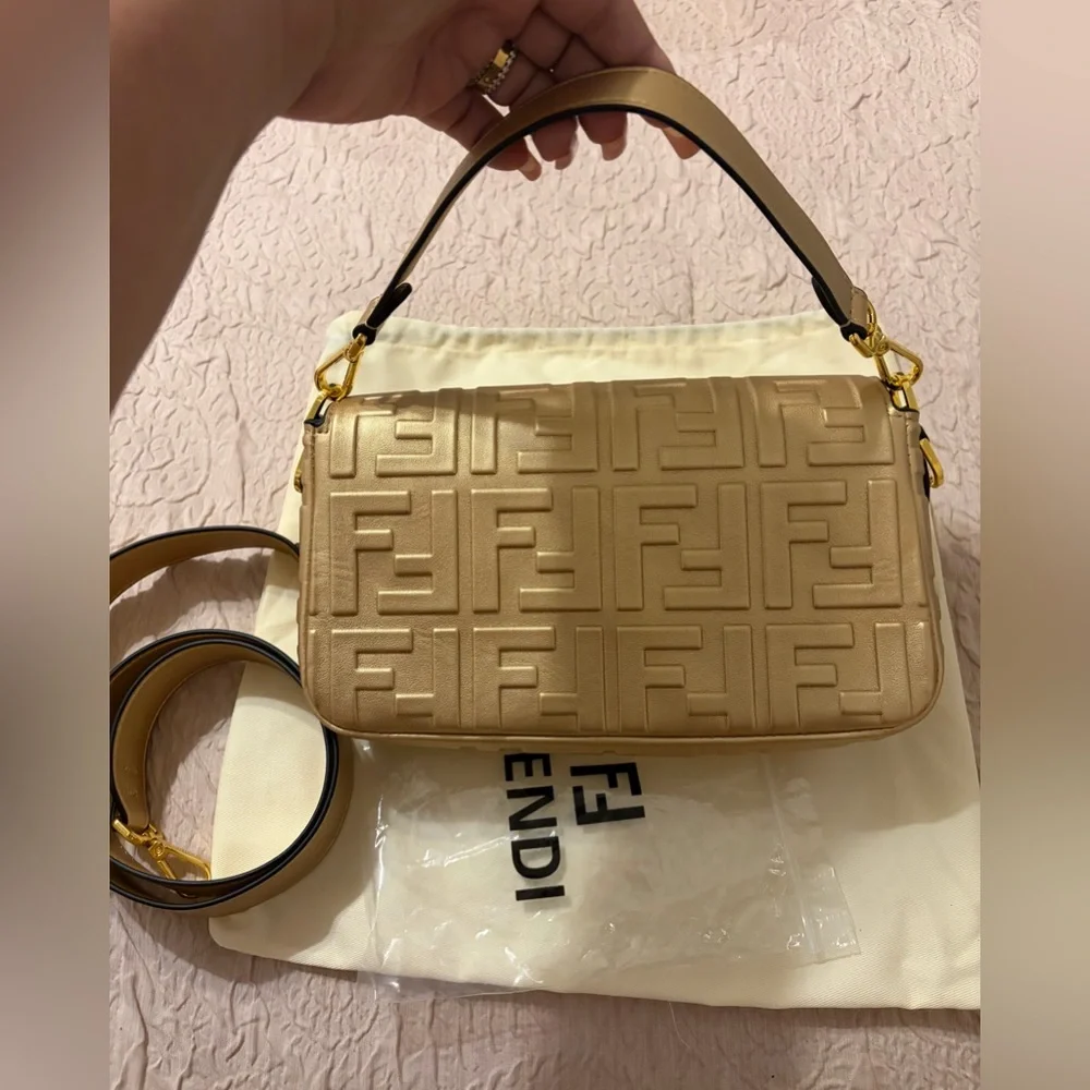 Fashion Gold Mono Quilted Medium Baguette Shoulder Bag - Picture 4 of 16